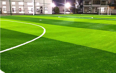 The use of artificial turf in urban landscaping